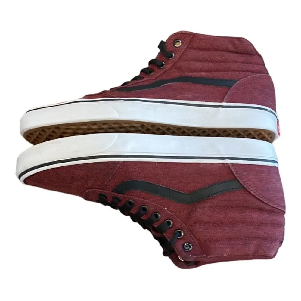 Vans SK8- High Top Retro Skate Shoes  Black Red Size 9